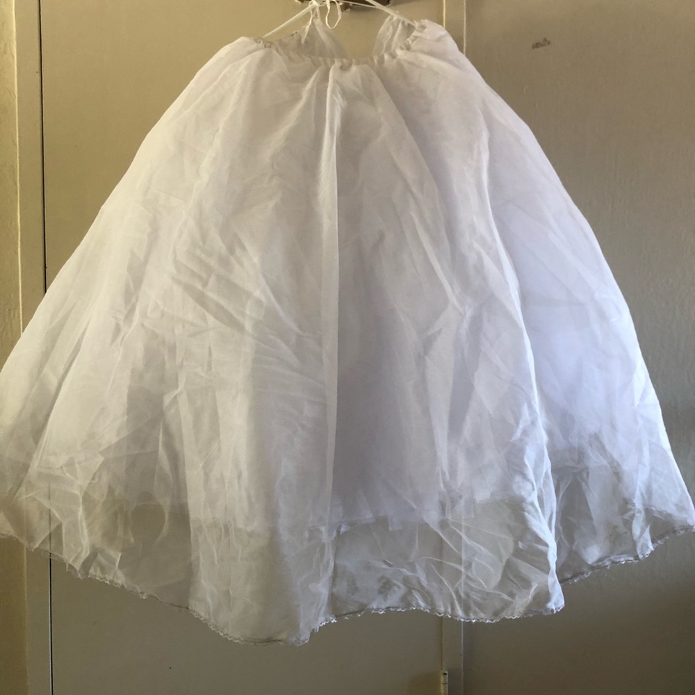 Petticoat, full length tulle ballgown petticoat. One size draw string waist